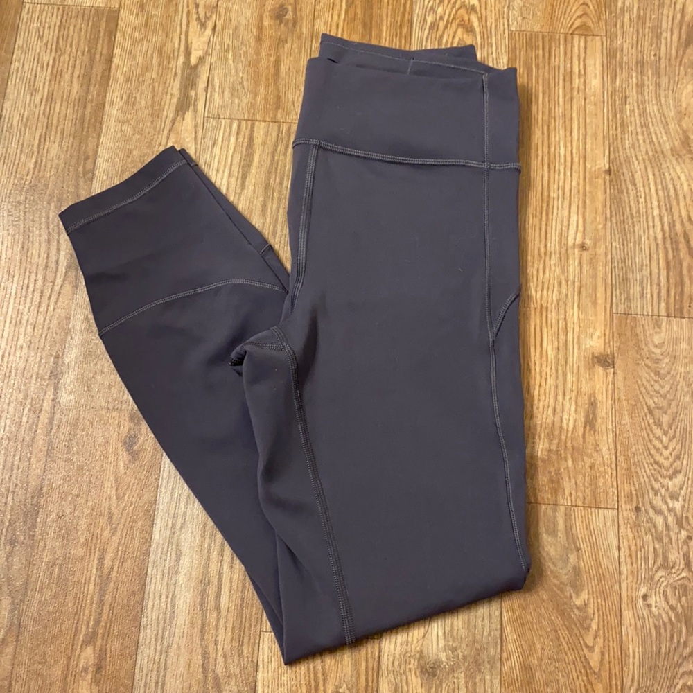 LuluLemon Workout Leggings